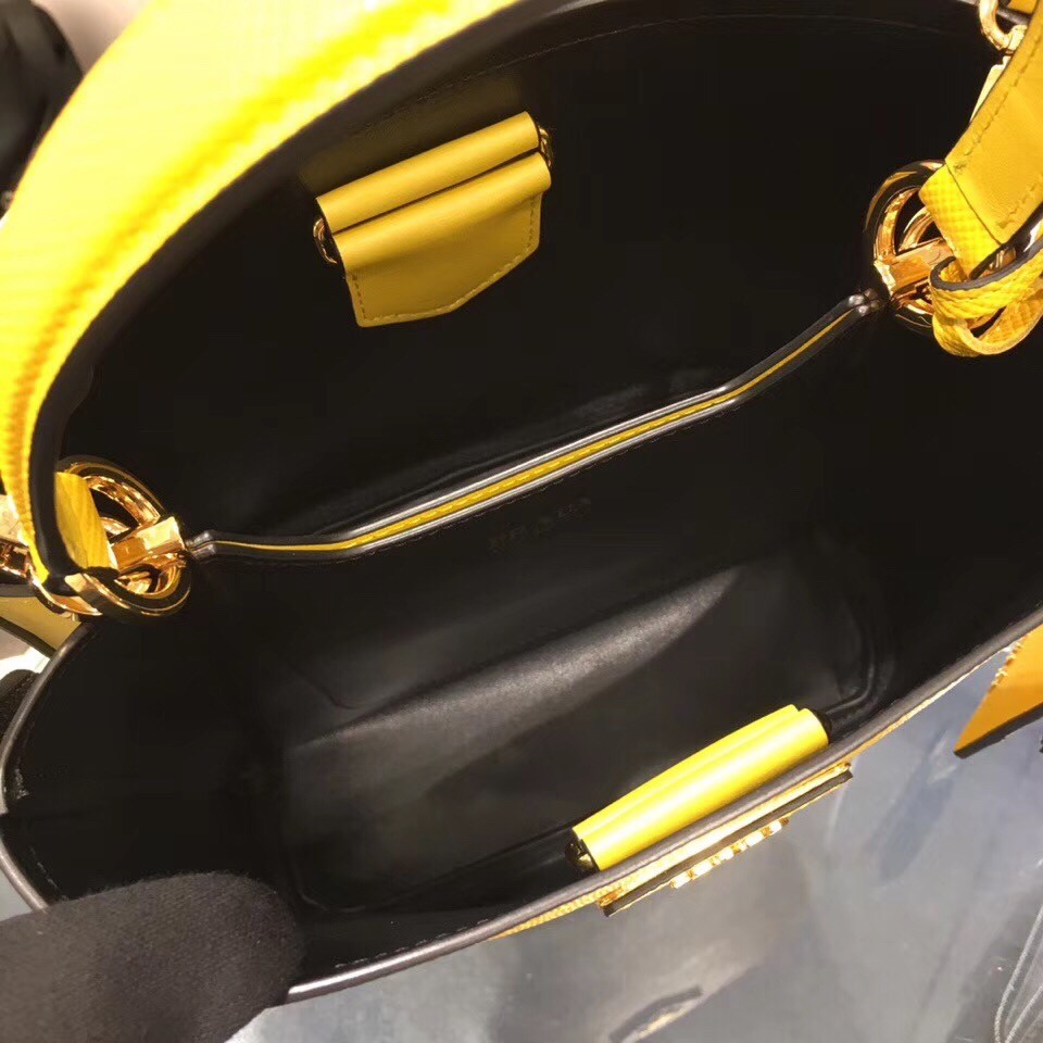 pra*a yellow saffiano N0*H south double medium bag