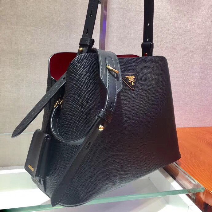 Pra*a matinee small bag in black saffiano leather