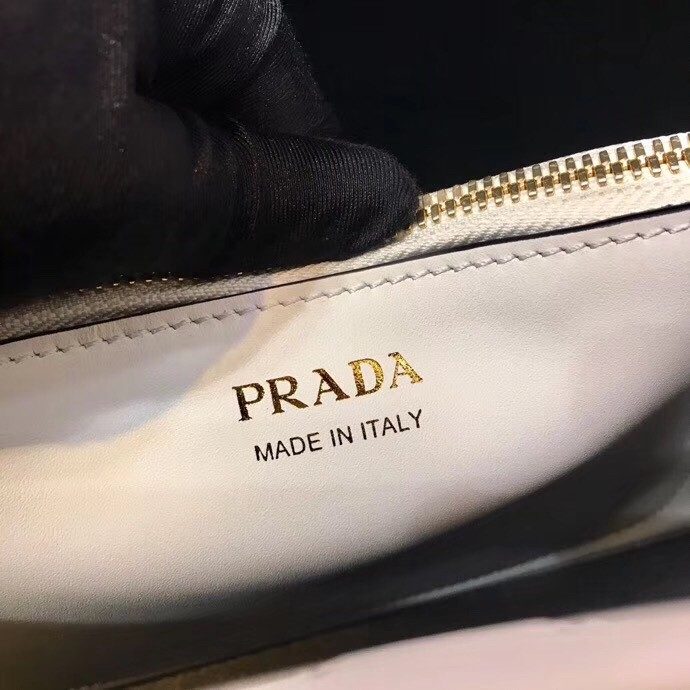 Pra*a matinee small bag in white saffiano leather