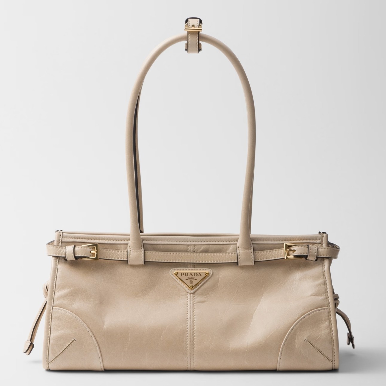 Pra*a medium tote bag in beige soft leather