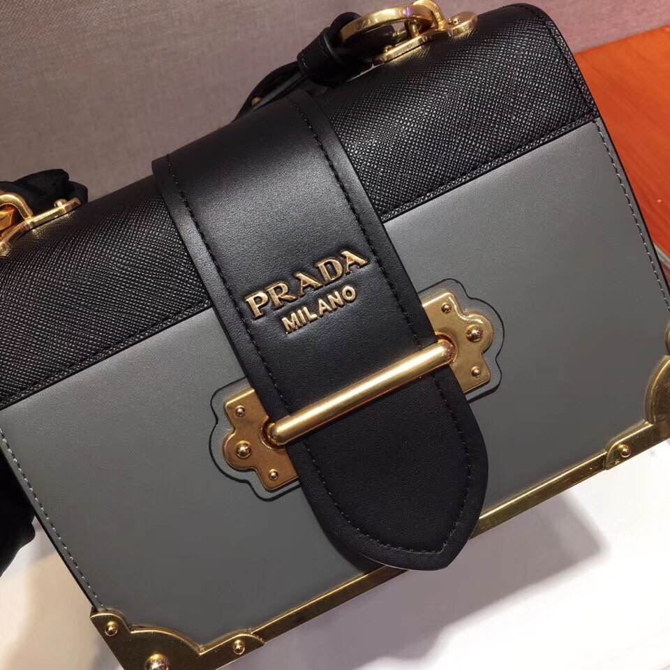 Pra*a cahier shoulder bag in grey/black leather