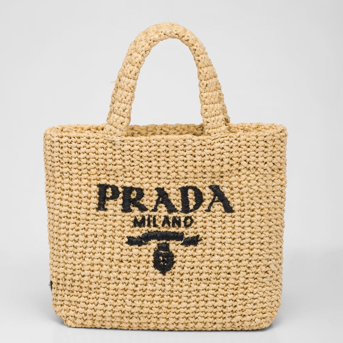 Pra*a small crochet tote bag in beige raffia-effect yarn