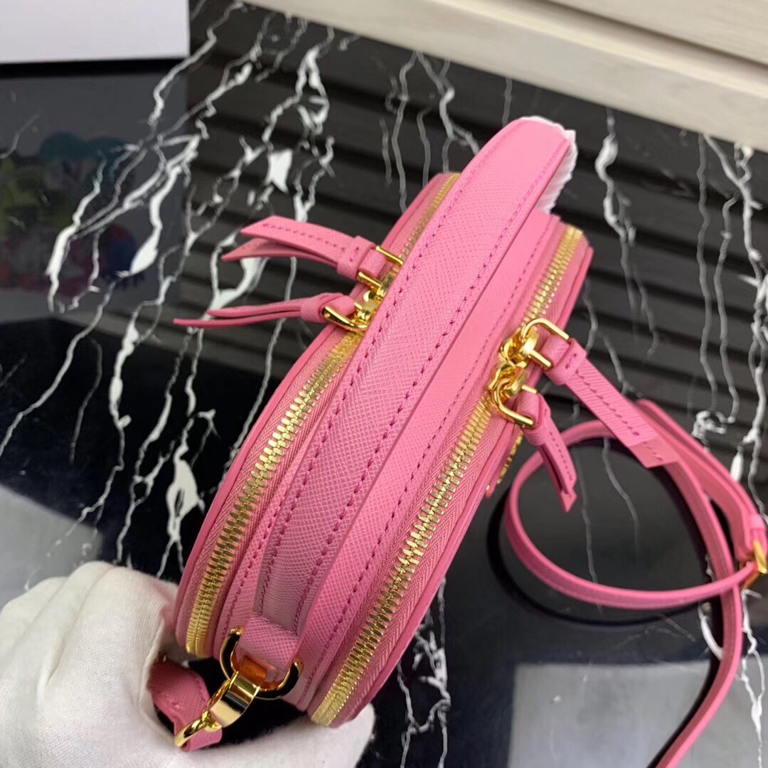 Pra*a odette heart bag in pink saffiano leather