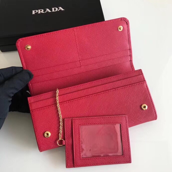 Pra*a continental wallet in red saffiano leather