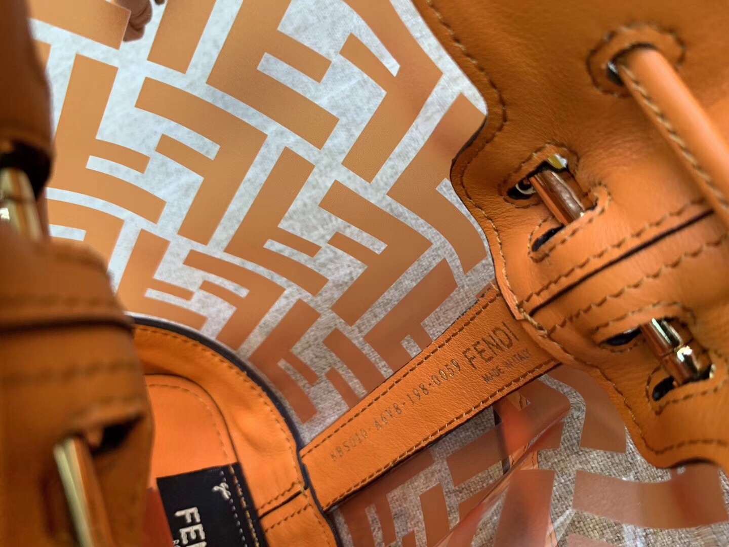 F**di orange mon tresor mini bucket bag in transparent pu