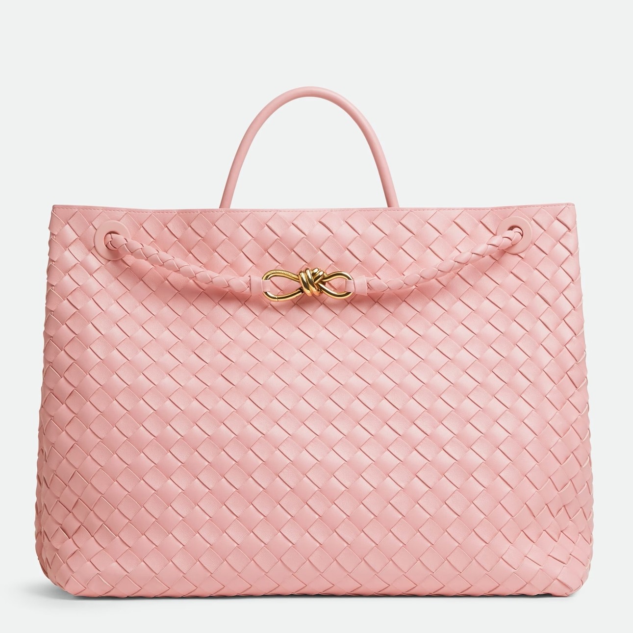 bo*te*ga Ve*ne*ta large andiamo bag in pink intrecciato lambskin