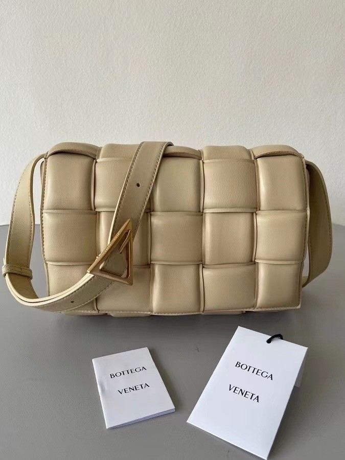 bo*te*ga Ve*ne*ta padded cassette bag in porridge lambskin