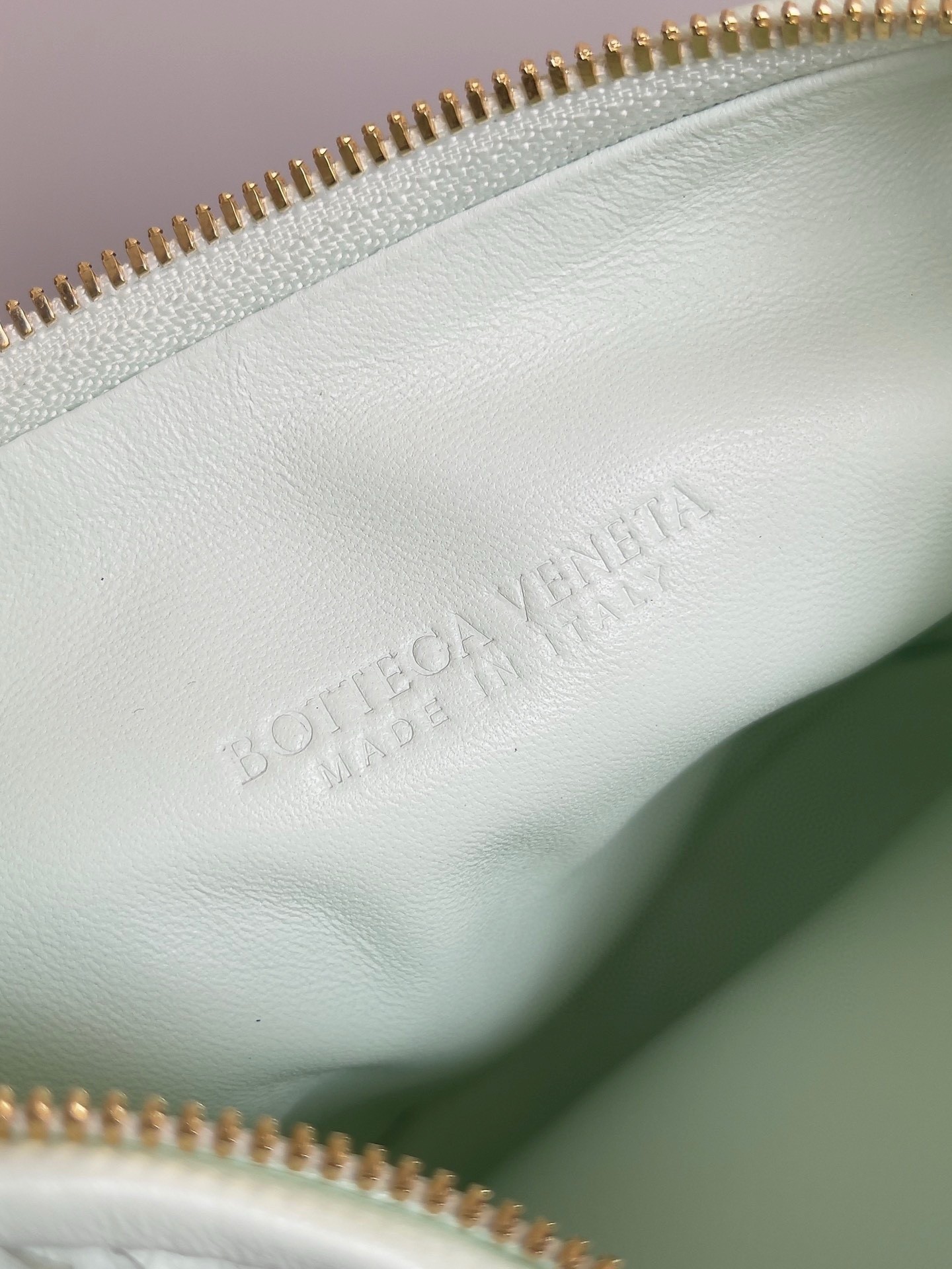 bo*te*ga Ve*ne*ta gemelli small bag in glacier/barolo intrecciato lambskin