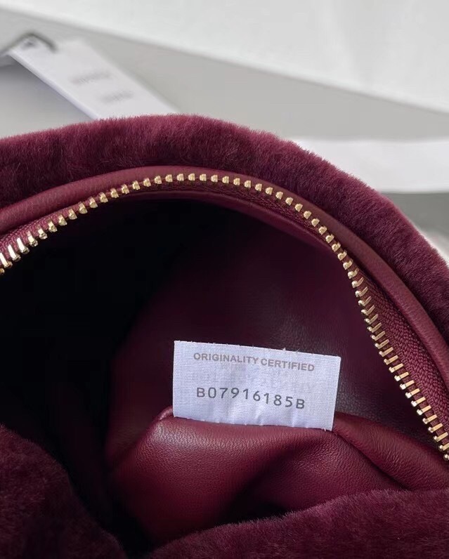 bo*te*ga Ve*ne*ta mini bv jodie bag in mystic shearling