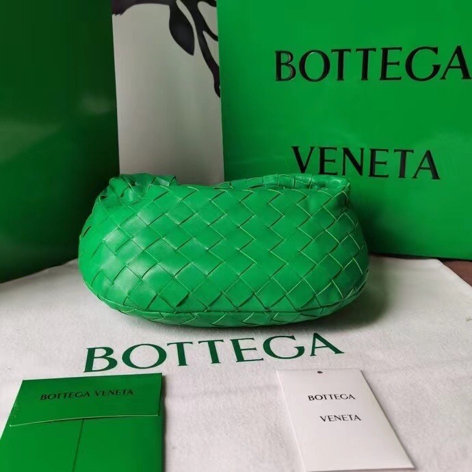 bo*te*ga Ve*ne*ta mini bv jodie bag in green woven leather