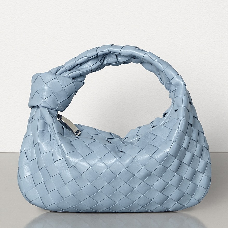 bo*te*ga Ve*ne*ta mini bv jodie bag in light blue woven leather