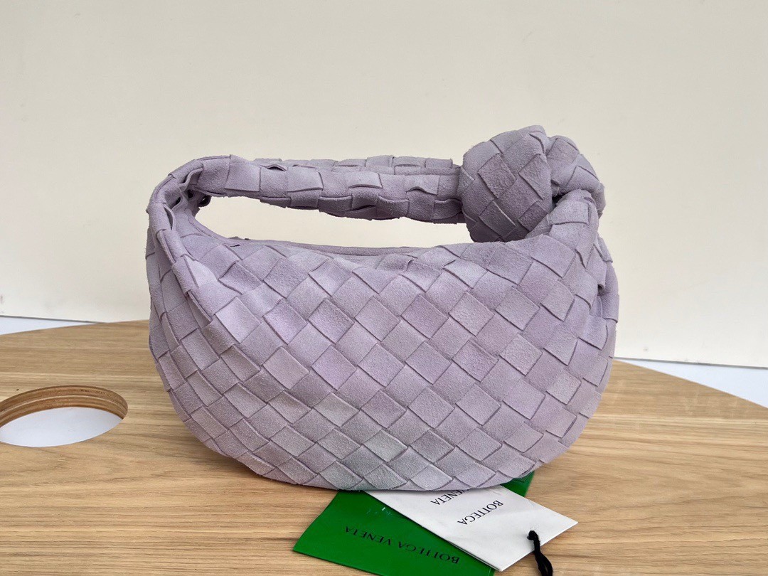 bo*te*ga Ve*ne*ta bv jodie mini bag in lilac intrecciato suede