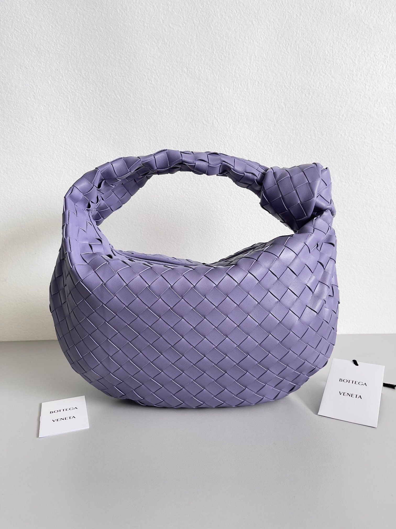 bo*te*ga Ve*ne*ta bv jodie teen bag in wisteria intrecciato leather
