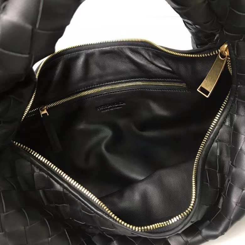 bo*te*ga Ve*ne*ta bv jodie small bag in black intrecciato leather