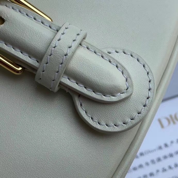 D*or medium bobby bag in white calfskin