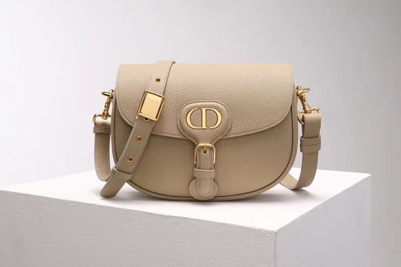 D*or medium bobby bag in beige grained calfskin