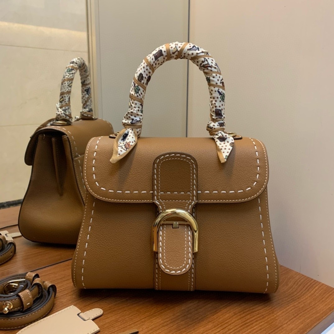 De1uavx brillant pm surpique bag in brown rodeo calf leather