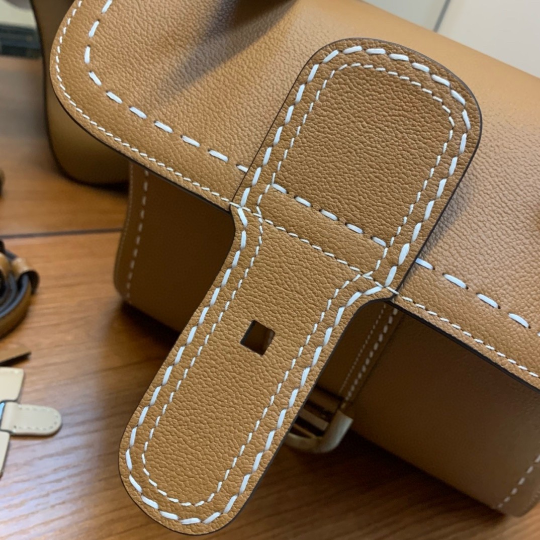 De1uavx brillant pm surpique bag in brown rodeo calf leather