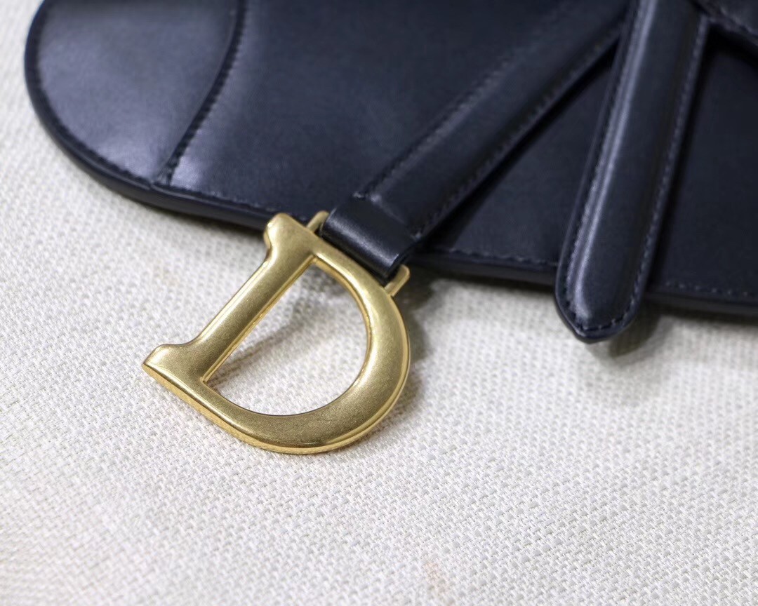 D*or saddle belt bag in black smooth calfskin