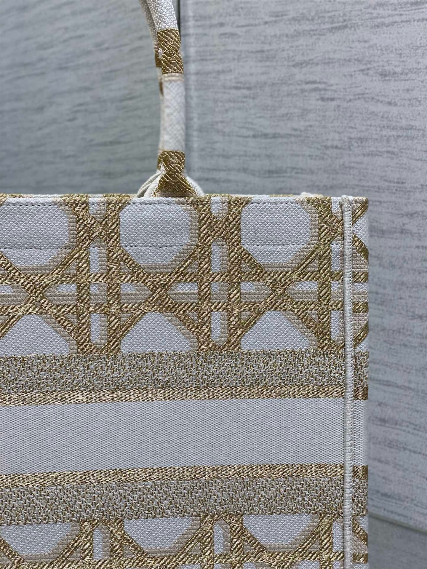 D*or medium book tote bag in white and gold macrocannage embroidery