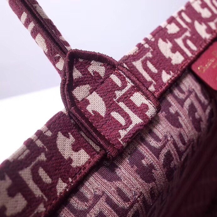 D*or book tote bag in bordeaux oblique canvas