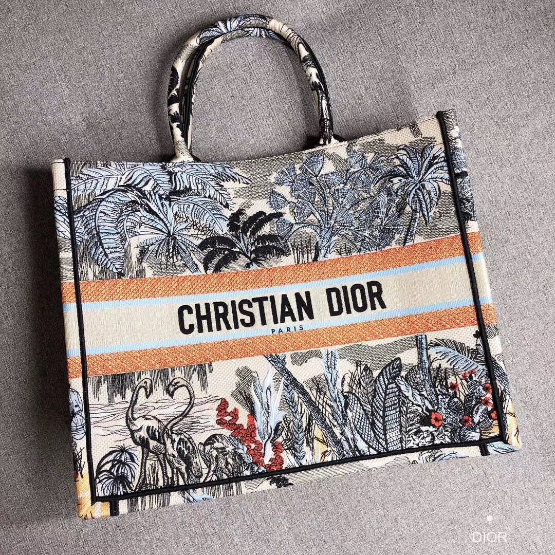 d*or book tote bag in De*1m blue toile de jouy tropicalia