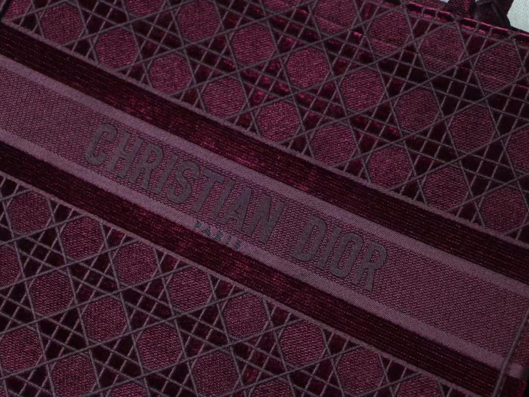 D*or book tote bag in bordeaux cannage embroidered velvet