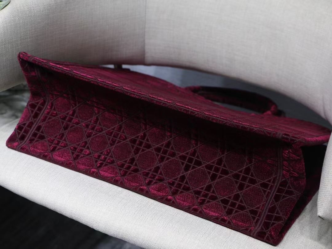 D*or book tote bag in bordeaux cannage embroidered velvet