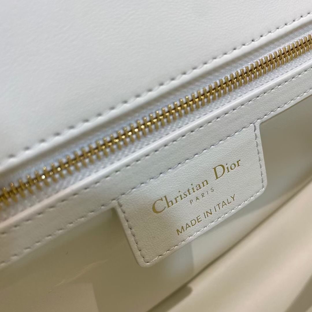 D*or large caro bag in white cannage calfskin