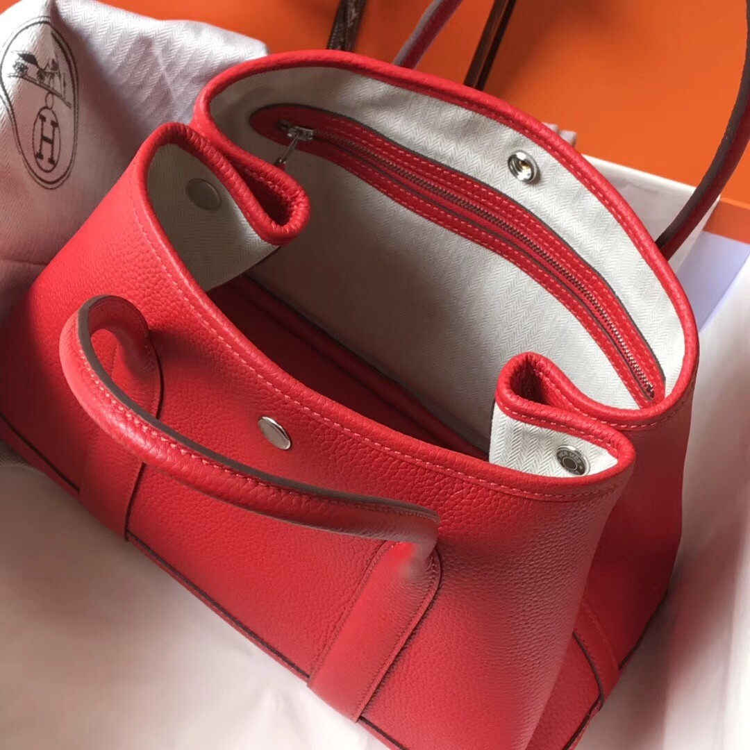 H**mes garden party 36 bag in red clemence calfskin