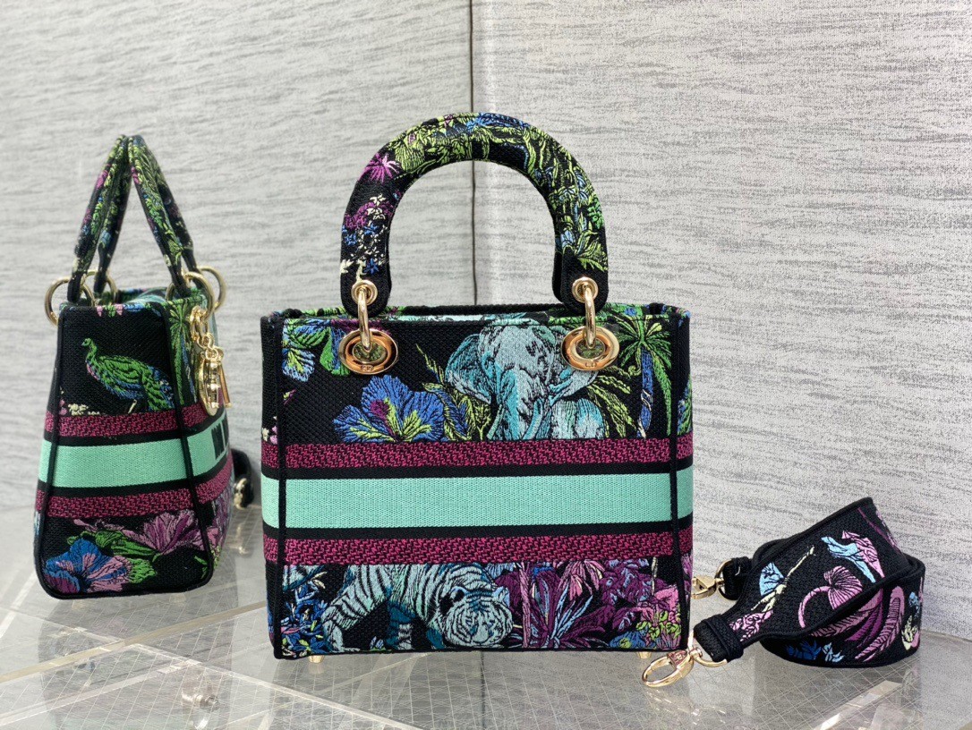 D*or lady d-lite medium bag in blue toile de jouy voyage embroidery