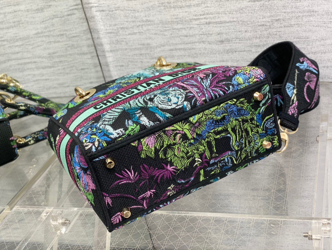 D*or lady d-lite medium bag in blue toile de jouy voyage embroidery