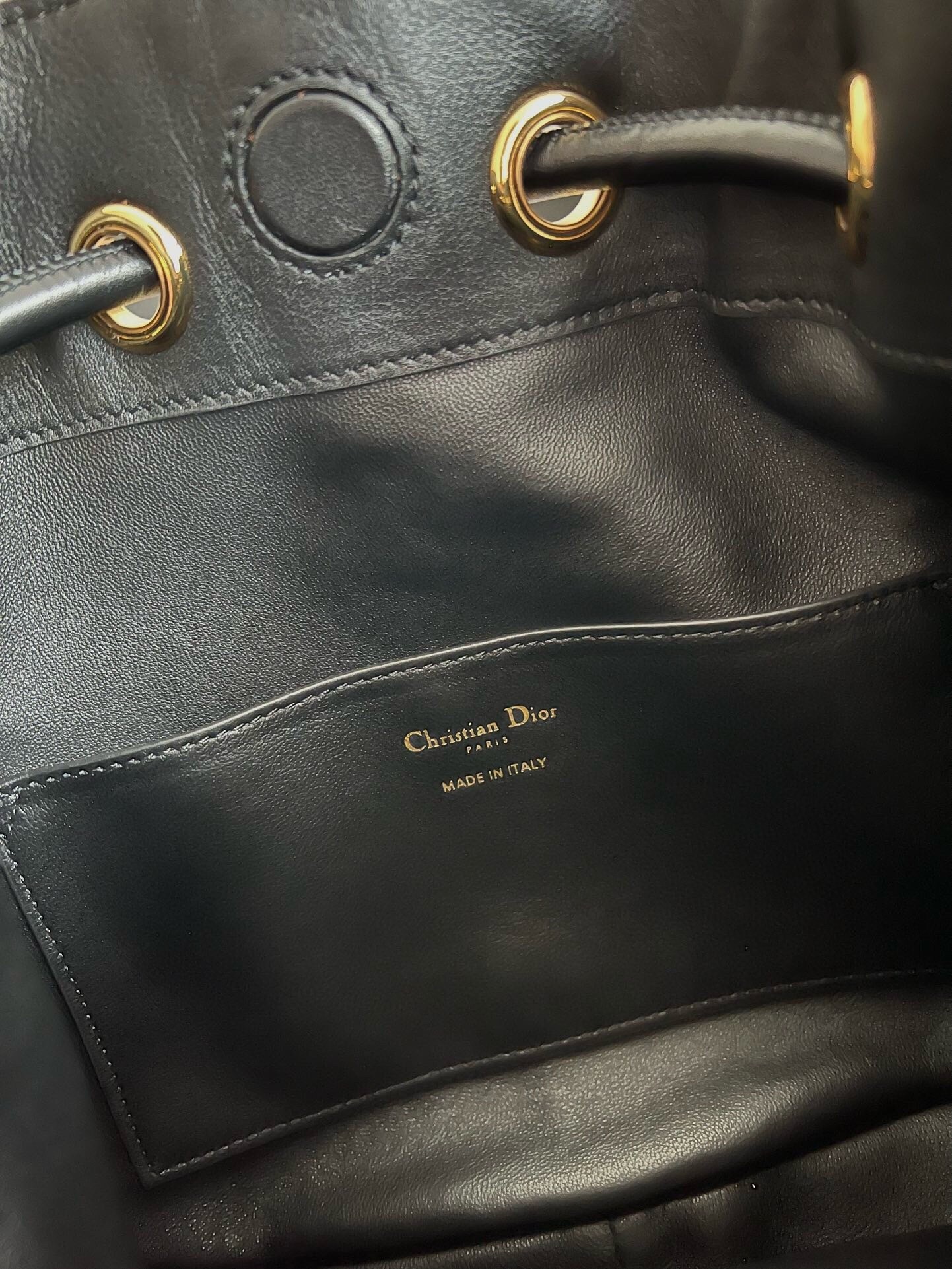 D*or nolita medium bag in black calfskin