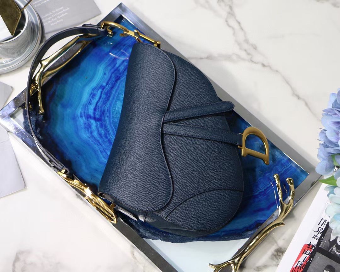 D*or saddle bag in navy blue grained calfskin