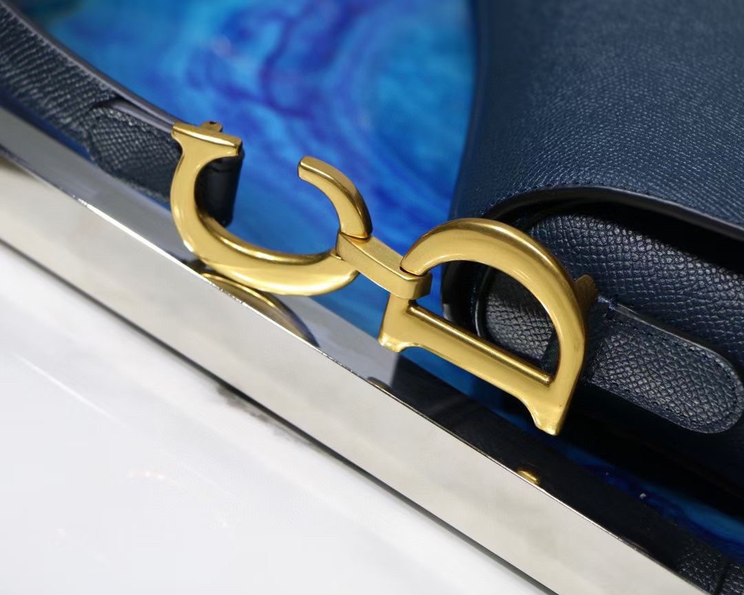 D*or saddle bag in navy blue grained calfskin
