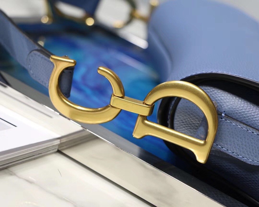 d*or saddle bag in De*1m blue grained calfskin