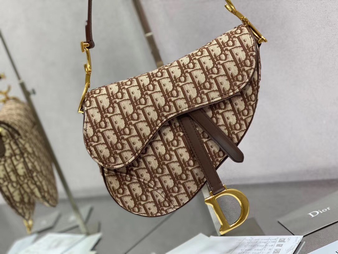 D*or saddle bag in brown D*or oblique jacquard