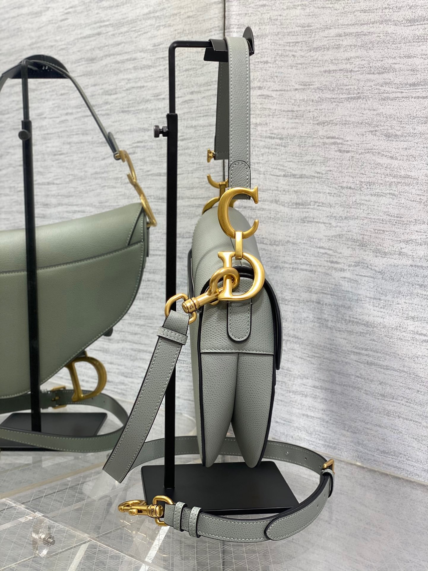 D*or saddle bag with strap in grey stone grained calfskin
