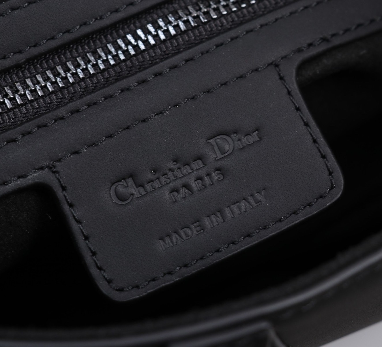 D*or saddle bag with strap in black ultramatte calfskin