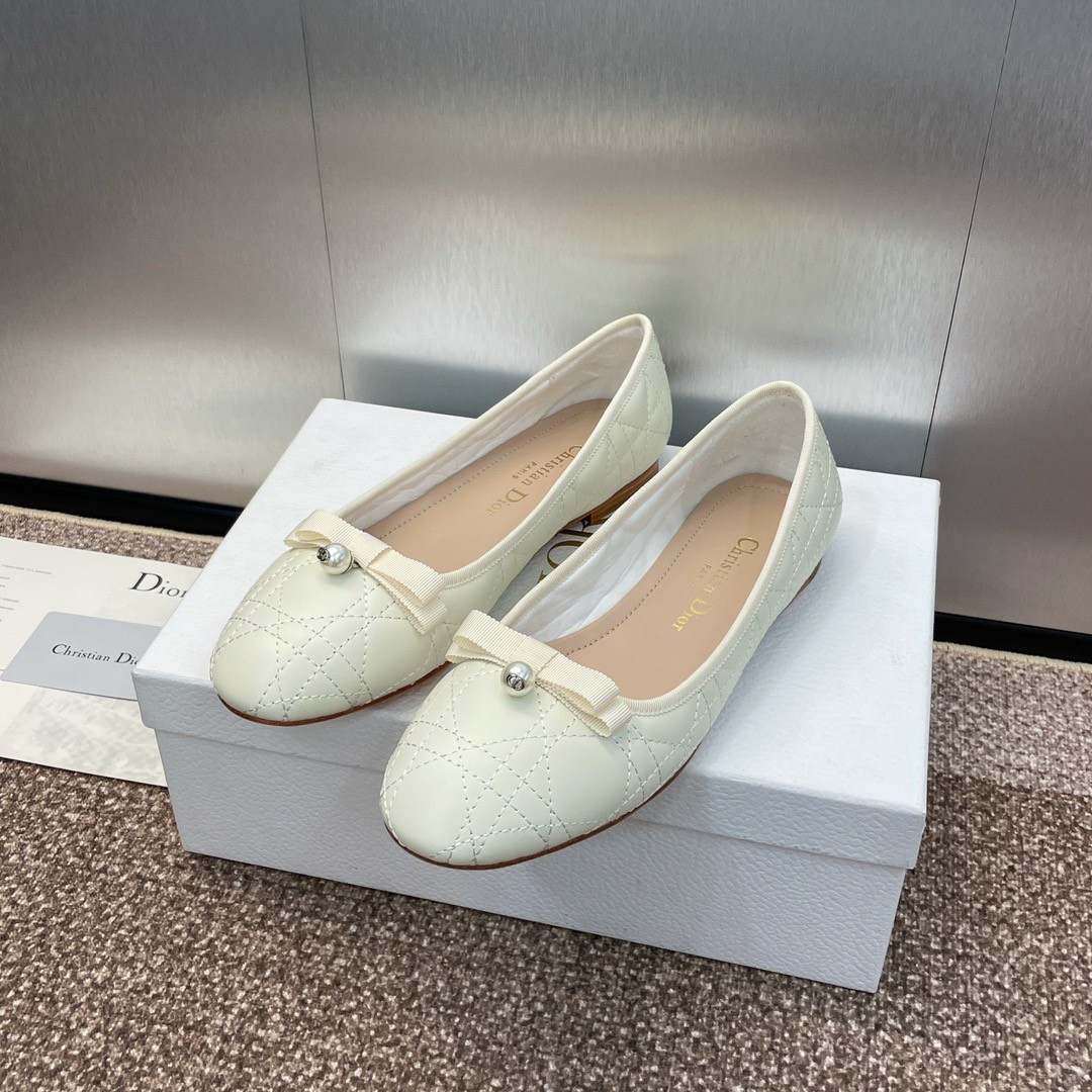 D*or ballerina flats in white quilted cannage calfskin