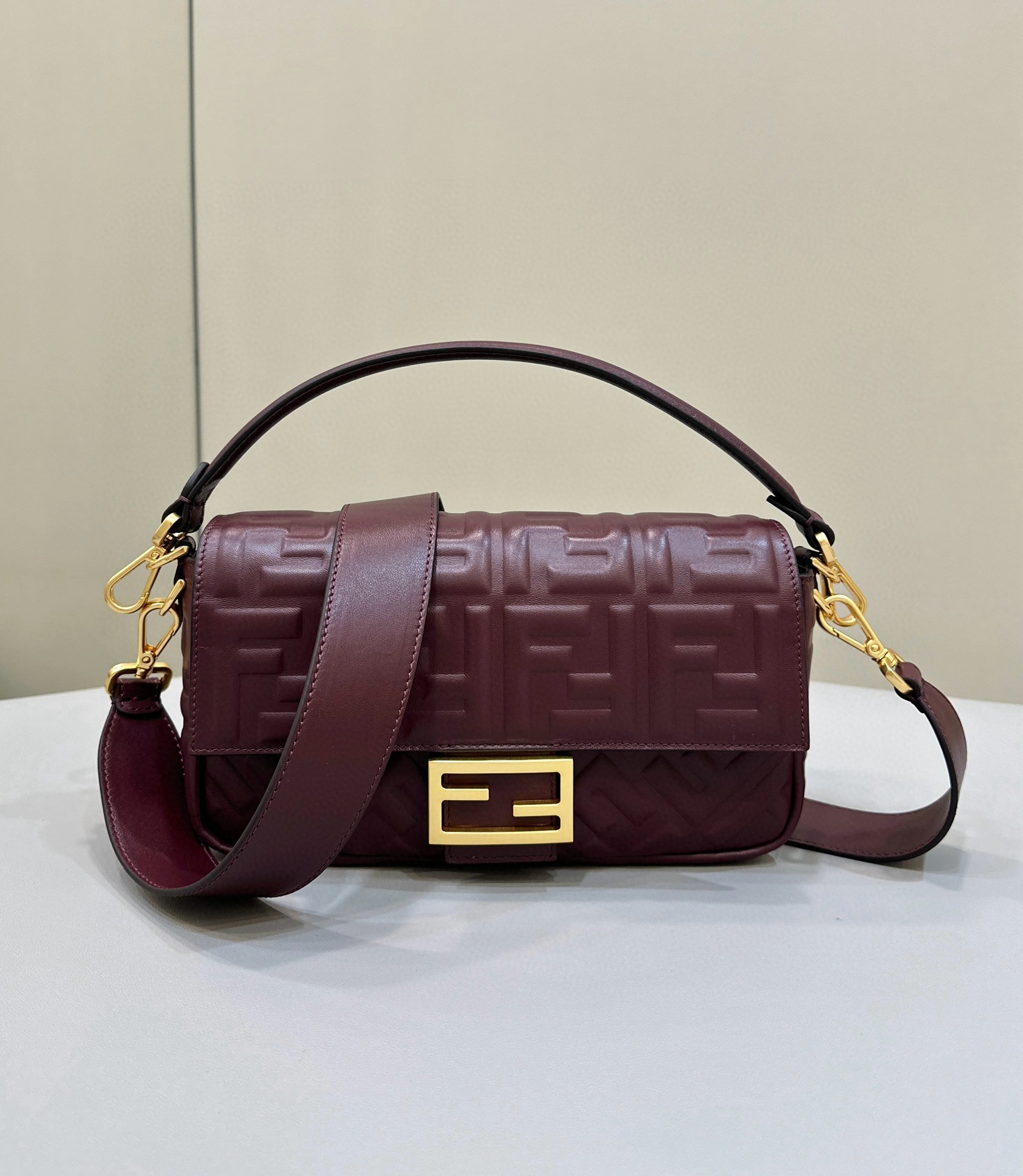 F**di medium baguette bag in burgundy ff nappa leather