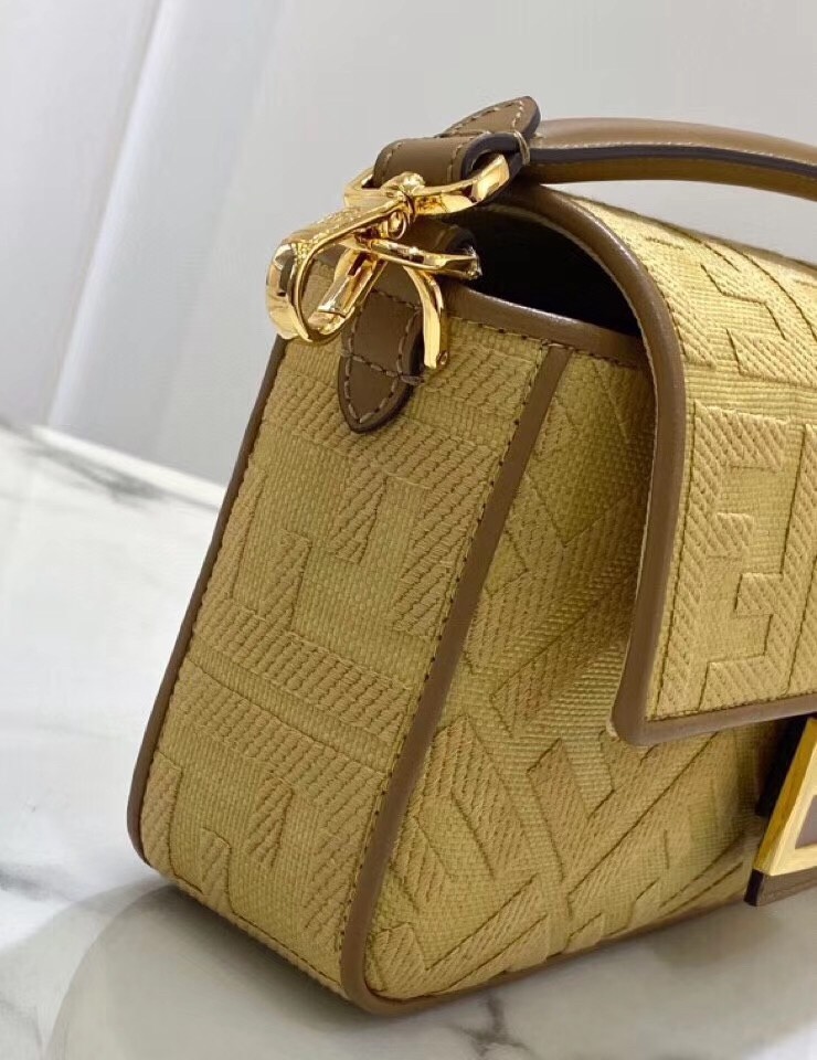 F**di baguette medium bag in natural straw