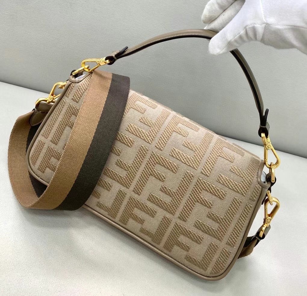 F**di medium baguette bag in grey ff canvas