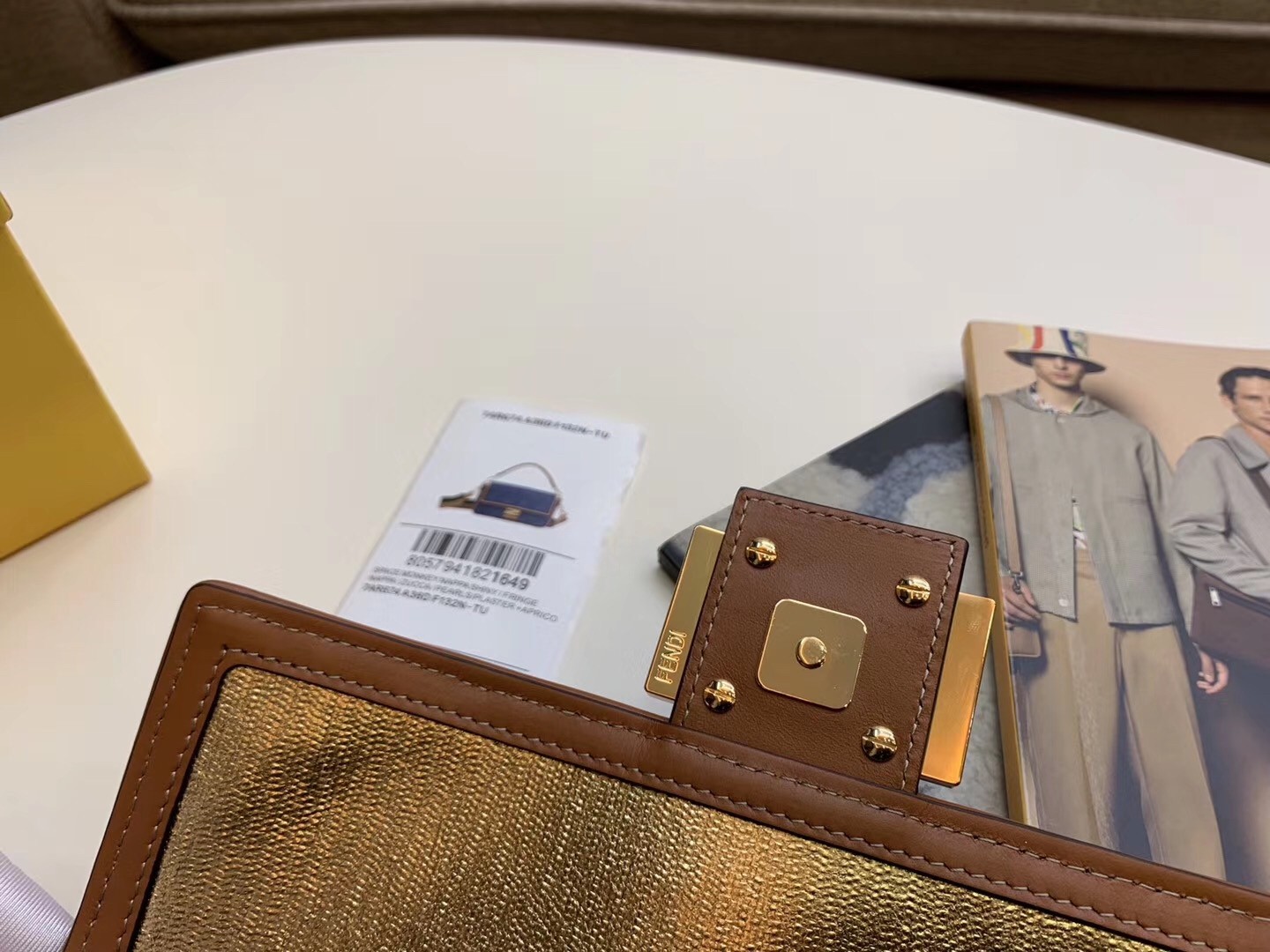 f**di baguette medium bag in blue De*1m