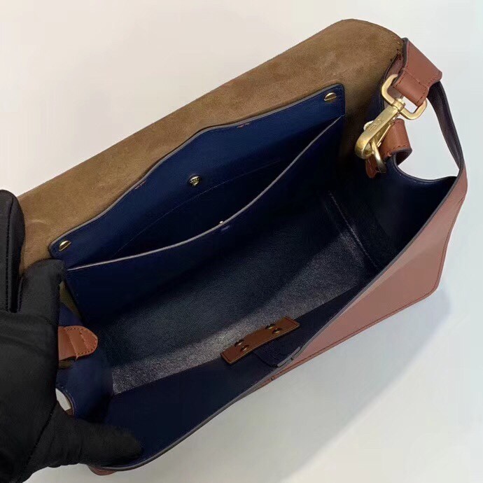 f**di large kan u bag in bR1ck red calfskin