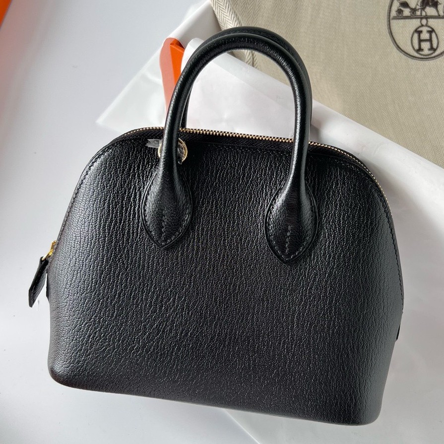 H**mes bolide 1923 mini handmade bag in black chevre mysore leather