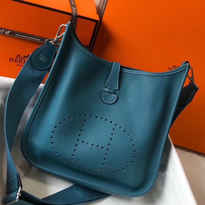 H**mes evelyne iii 29 pm bag in blue jean clemence leather
