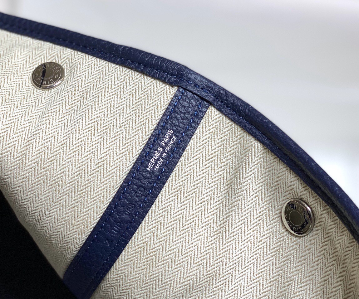 H**mes garden party 36 bag in blue saphir clemence leather