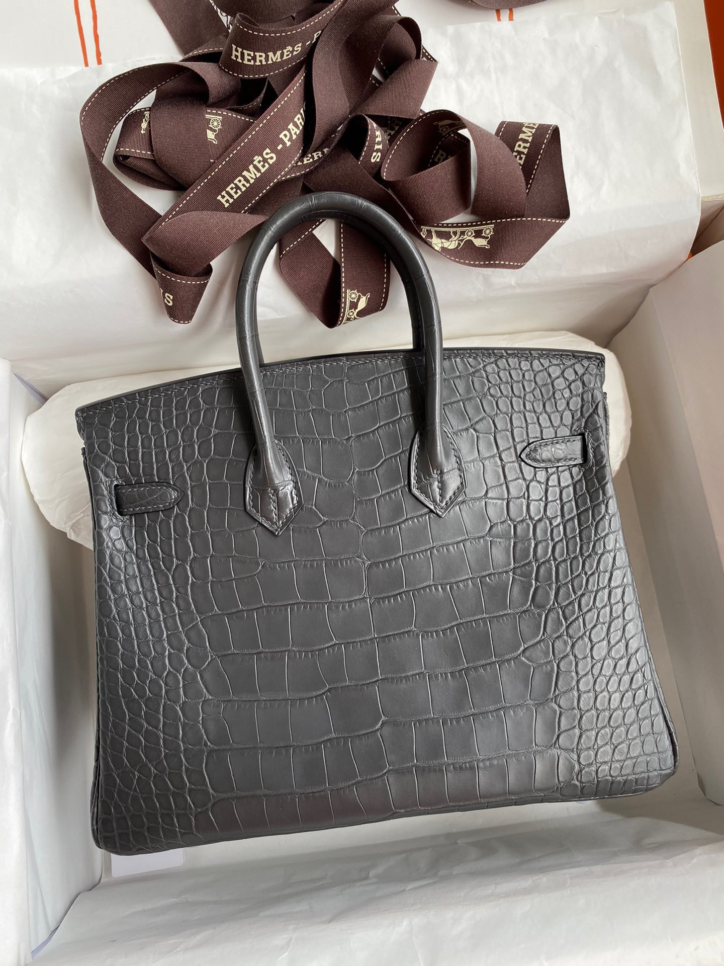 H**mes birkin 25 retourne handmade bag in graphite matte alligator leather