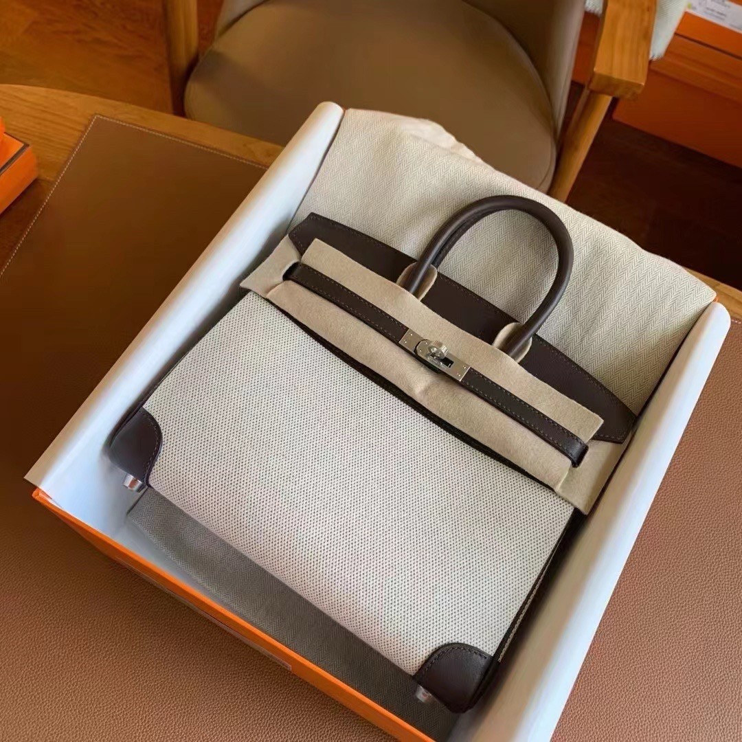 H**mes birkin 25 handmade bag in toile & chocolat swift leather